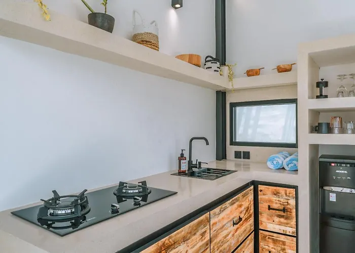 Cha Cha: Stylish 1 Bedroom In Pererenan Villa *